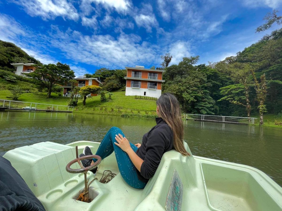 Burbi Lake Lodge Monteverde Екстериор снимка