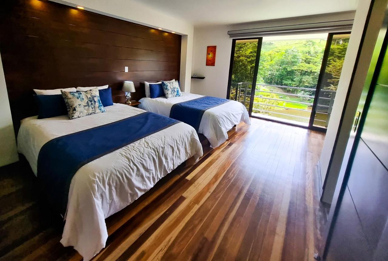 Burbi Lake Lodge Monteverde Екстериор снимка